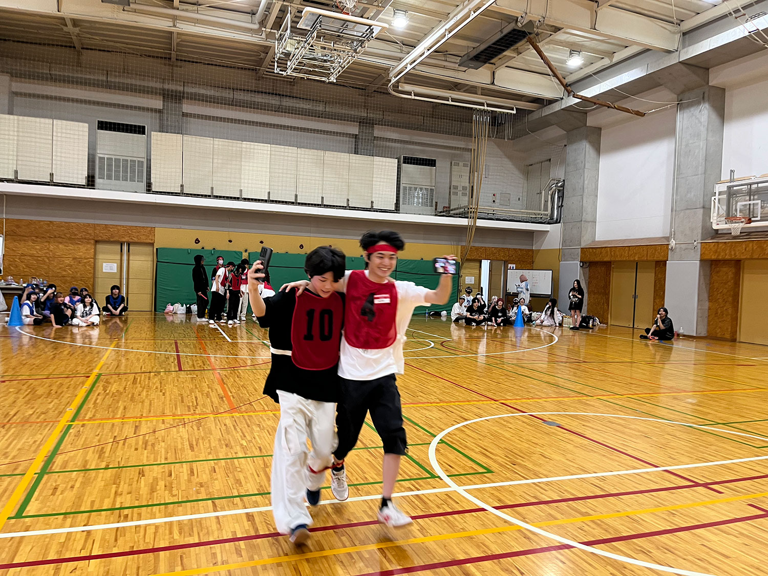 二人三脚の様子