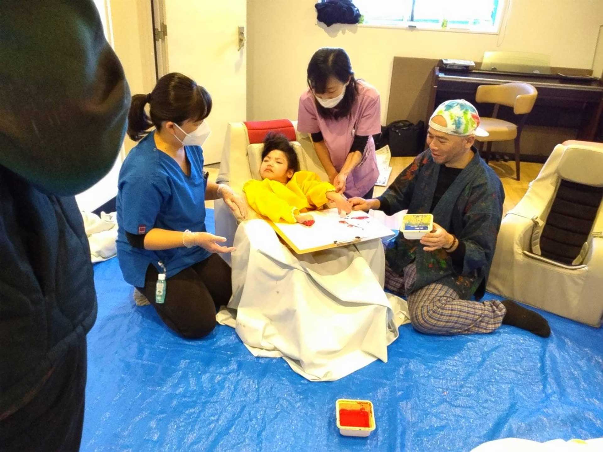 名古屋の施設「こま」さんでお絵描き！