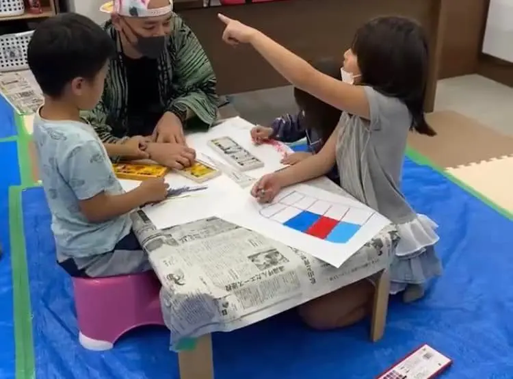 大阪の施設「いんくるーじょん」でお絵描き!