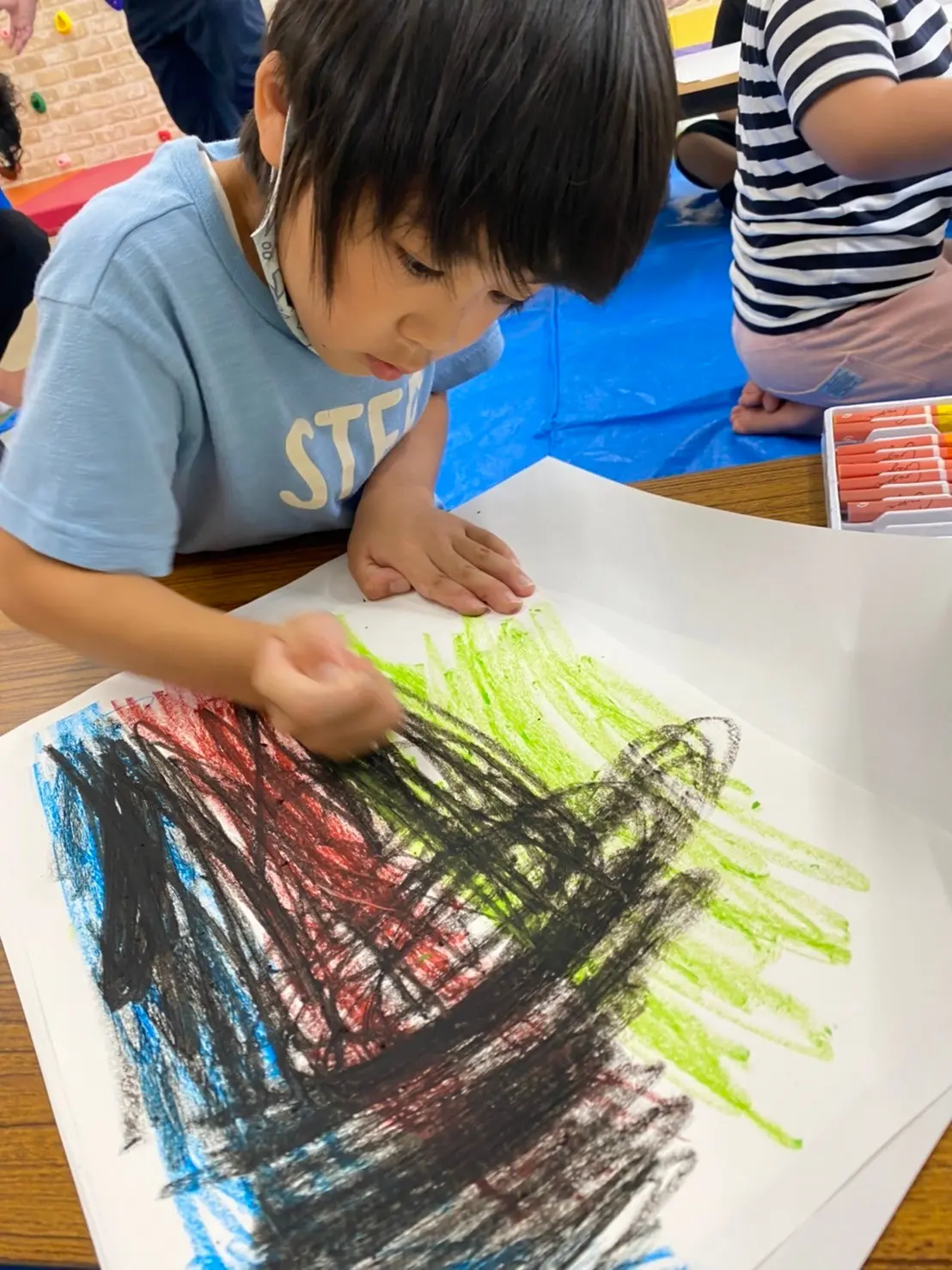 名古屋の施設「Astre」でお絵描き！