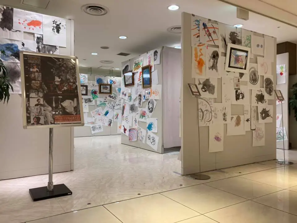 昨日は夜な夜な設営でした、本日より”東急千華展”です！