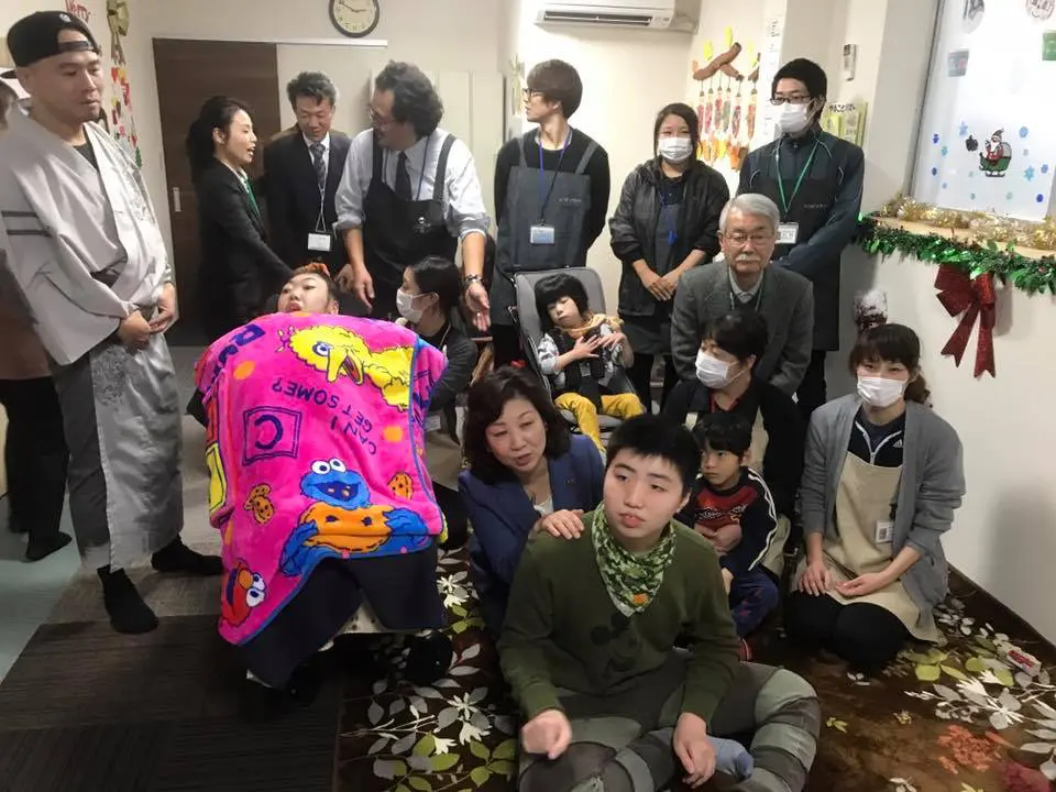 お絵かきに大臣乱入！？w